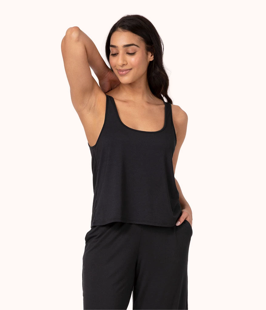 Wearlively The All-Day Scoop Tank: Jet Black Categories 3 Wearlively The All-Day Scoop Tank: Jet Black Categories