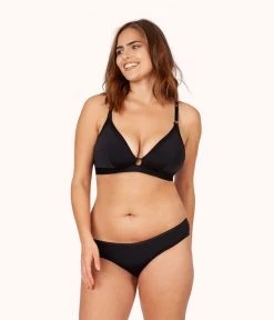 Wearlively The Busty Maternity Bralette: Jet Black