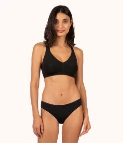 Wearlively Bras The Sleek Crossback Bralette: Jet Black