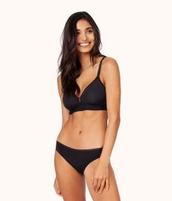 Wearlively Bras The Spacer Bra: Jet Black