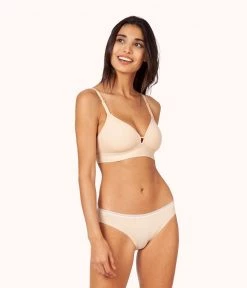 Wearlively The Spacer Bra: Toasted Almond