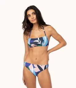 Wearlively The Straight Up Halter - Print: Retro Floral Categories