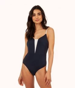 Wearlively Categories The V One Piece: Navy/White