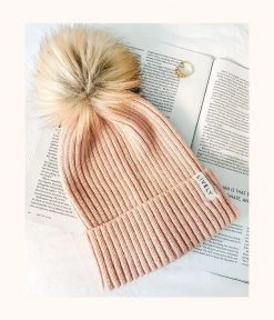 Wearlively The It-Girl Pom Beanie: Dusty Pink
