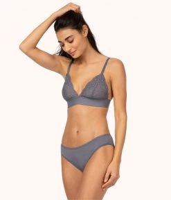 Wearlively The Long-Lined Lace Bralette Bundle: Toasted Almond/Smoke