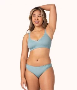 Wearlively The Seamless Bikini Bundle: Jet Black/Toasted Almond/Sky Blue