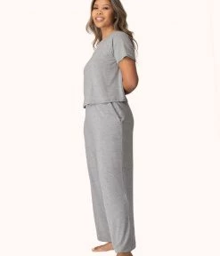 Wearlively The All-Day Classic Tee: Heather Grey Categories