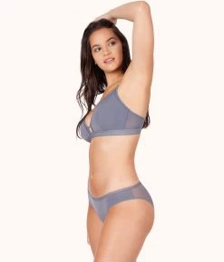 Wearlively The Busty Bralette: Smoke