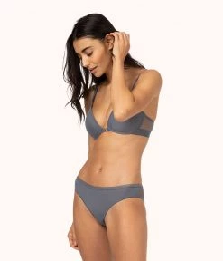 Wearlively Bras The Front Close No-Wire Bra: Smoke