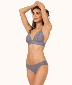 Wearlively The Long-Lined Lace Bralette: Smoke