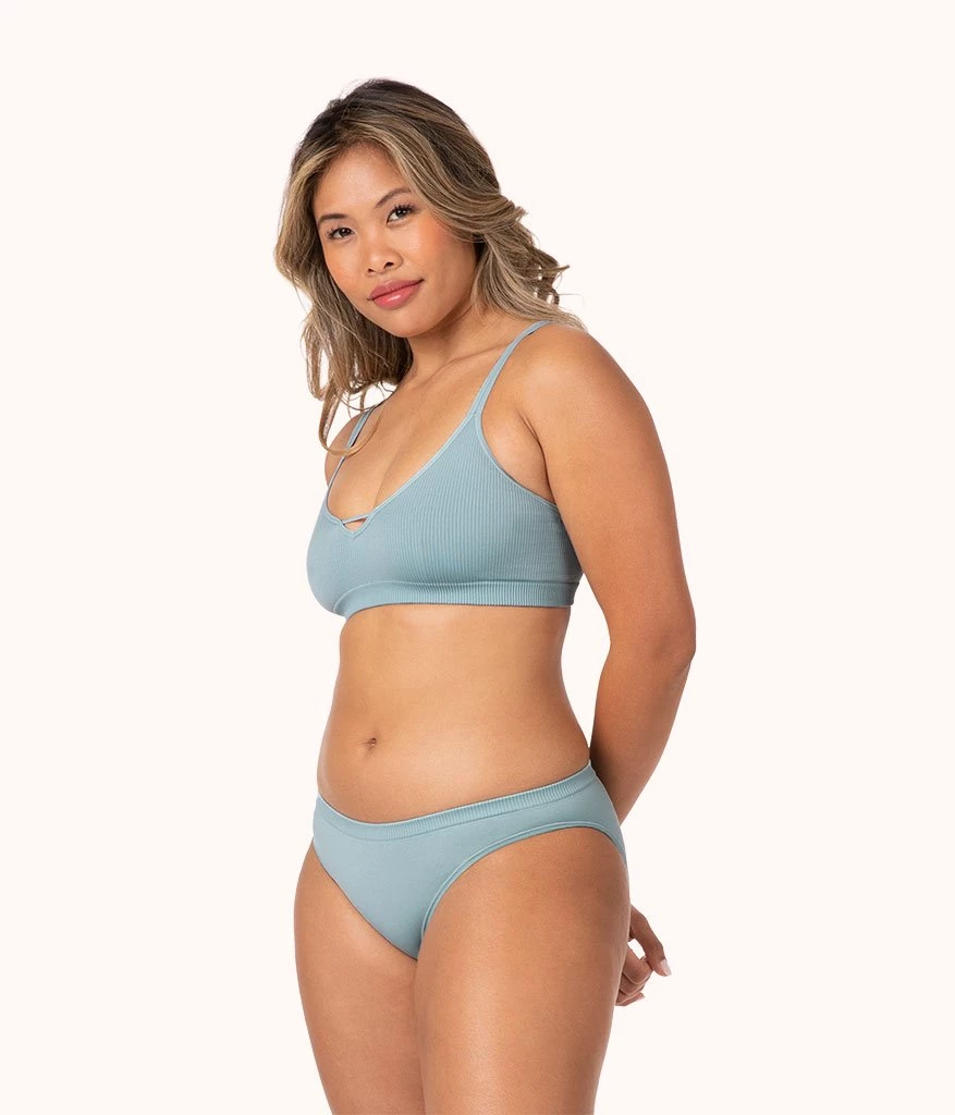 Wearlively The Seamless Bikini: Sky Blue 4 Wearlively The Seamless Bikini: Sky Blue