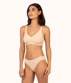Wearlively Bras The Sleek Crossback Bralette: Toasted Almond