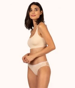 Wearlively Bras The Sleek Scoop Bralette: Toasted Almond