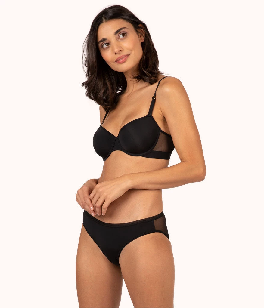 Wearlively The Spacer T-Shirt Bra: Jet Black 4 Wearlively The Spacer T-Shirt Bra: Jet Black