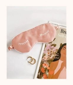Wearlively The "Hit Snooze" Sleep Mask: Dusty Pink