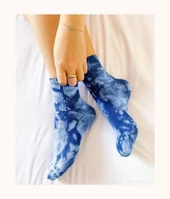 Wearlively The Tie Dye Socks: Blue Tie Dye
