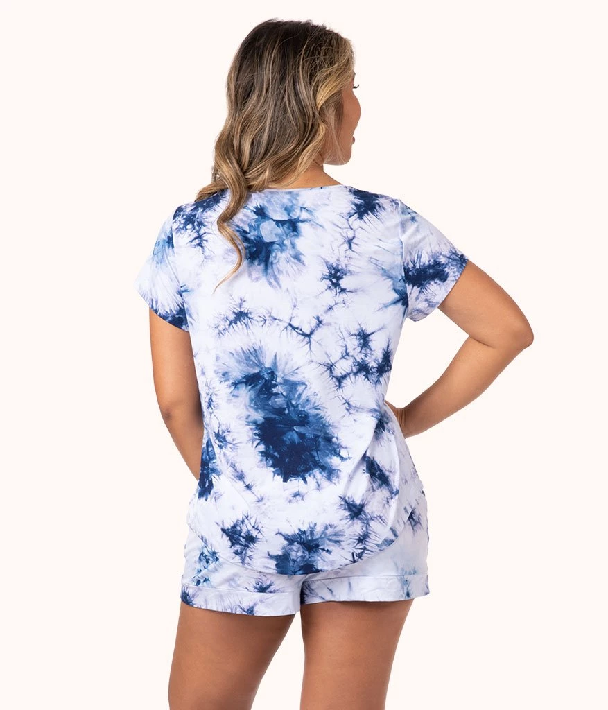 Wearlively The All-Day Tie Dye Tee: Deep Blue Tie Dye 5 Wearlively The All-Day Tie Dye Tee: Deep Blue Tie Dye