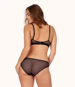 Wearlively The Busty Maternity Bralette: Jet Black