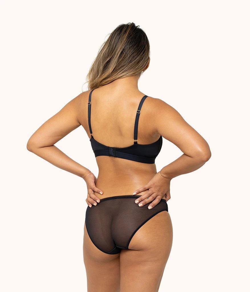 Wearlively The Eco Straight Up Bralette: Jet Black 5 Wearlively The Eco Straight Up Bralette: Jet Black