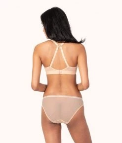 Wearlively The Flex No-Wire Bra: Toasted Almond