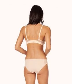 Wearlively The Lace No-Wire Push-Up: Toasted Almond