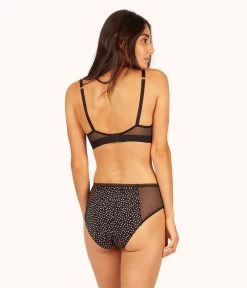 Wearlively The No-Wire Push-Up - Print: Painted Polka