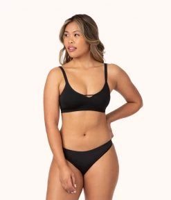 Wearlively The Seamless Thong Bundle: Jet Black/Toasted Almond/Harbor Green Categories