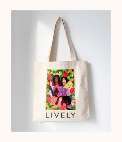 Wearlively Categories The Uniquely You Tote: Power Mural