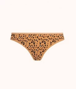 LIVELY The No Show Thong - Print: Latte Leopard