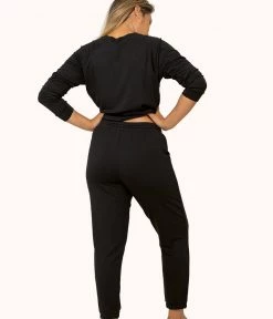 Wearlively The Terry-Soft Jogger Set Bundle: Jet Black