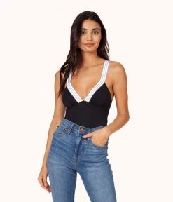 Wearlively Categories The All-Day Plunge Bodysuit: Jet Black
