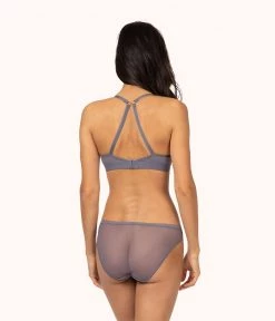 Wearlively The Deep V No-Wire Push-Up: Smoke Bras