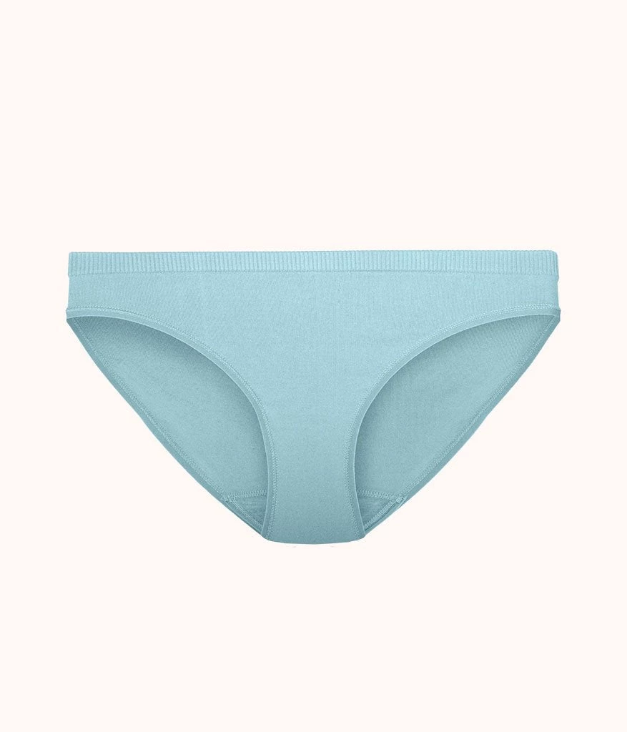 Wearlively The Seamless Bikini: Sky Blue 6 Wearlively The Seamless Bikini: Sky Blue
