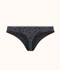 Wearlively The No Show Thong - Print: Painted Polka Categories