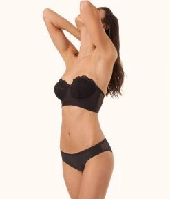 Wearlively The Lace Strapless: Jet Black