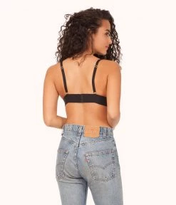 Wearlively The Long-Lined Lace Bralette: Jet Black