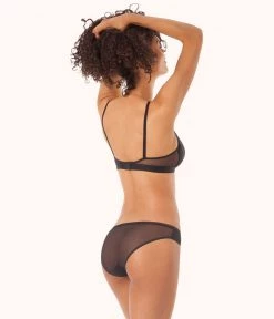 Wearlively The Mesh Trim Maternity Bralette: Jet Black