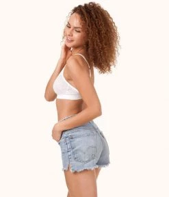 Wearlively The Palm Lace Bralette: Fresh White Bras