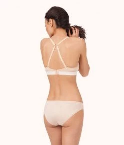 Wearlively The All-Day No-Wire Push-Up: Toasted Almond