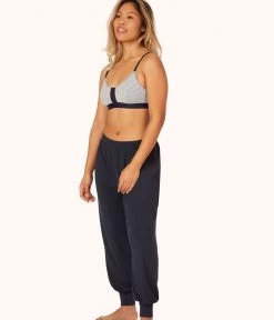 Wearlively The All-Day Jogger: Midnight Navy Categories