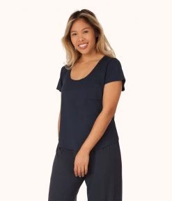 Wearlively Categories The All-Day Tee: Midnight Navy