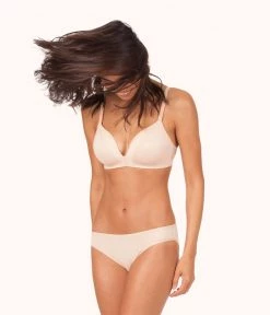 Wearlively The All-Day Deep V No-Wire: Toasted Almond Bras