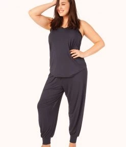 Wearlively The All-Day Jogger: Midnight Navy Categories