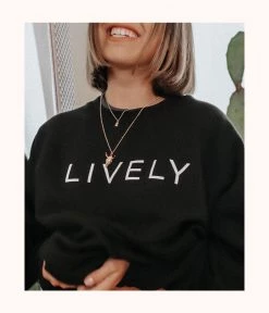 Wearlively Categories The Crew Sweatshirt: Black