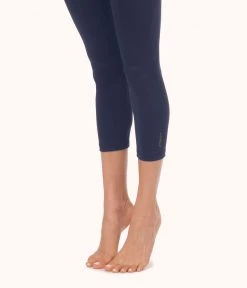 Wearlively The Active Legging: Midnight Navy Categories