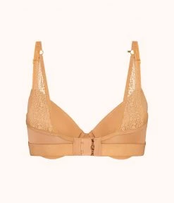 Wearlively The T-Shirt Bra: Warm Oak
